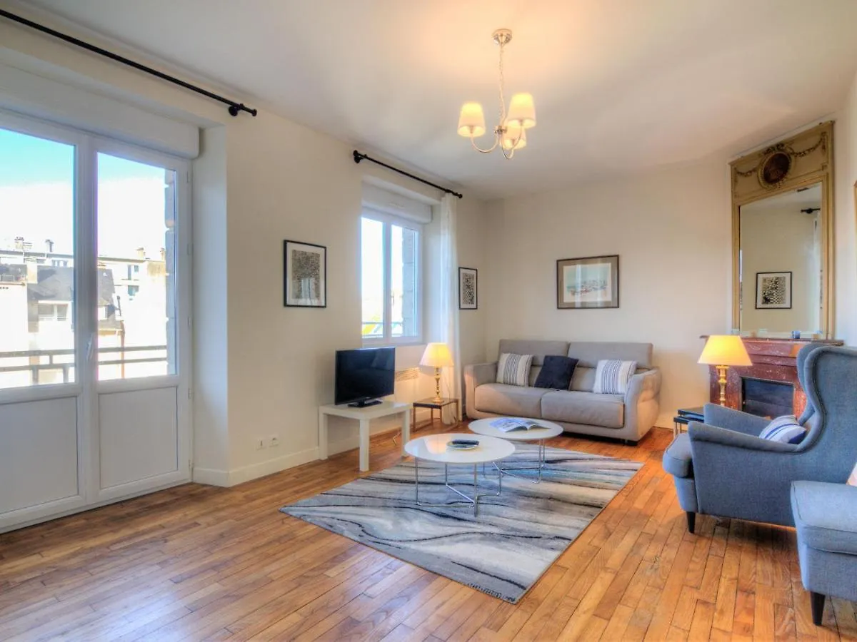 Apartment L'Anse Dinard 0*,  France
